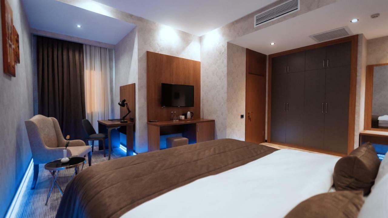 Midtown Hotel Baku Kültér fotó